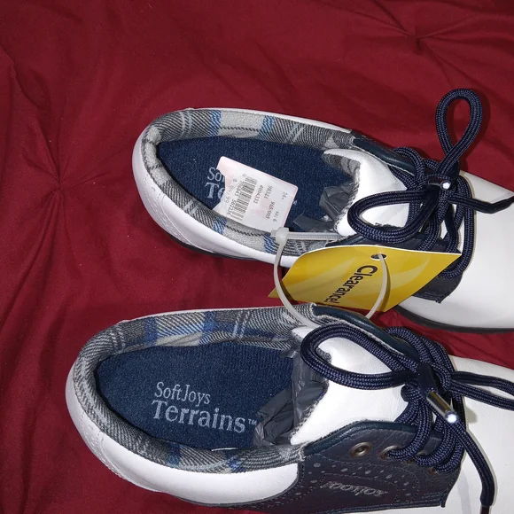 Footjoy Softjoy Terrains Shoes Womens Size 6 Golf Shoes With Spikes NWT Cushion - Picture 2 of 15